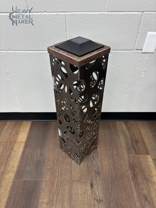 Bubbly Garden Column Medium - 29’’ x 7” / Solar light top / No finish Garden Column